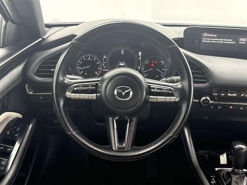 Used 2021 MAZDA MAZDA3 s image 20