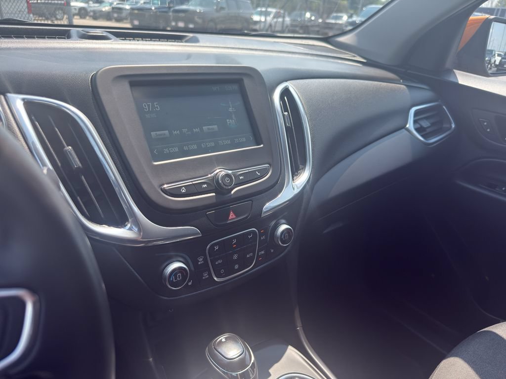 Used 2018 Chevrolet Equinox LT AWD/4WD image 21