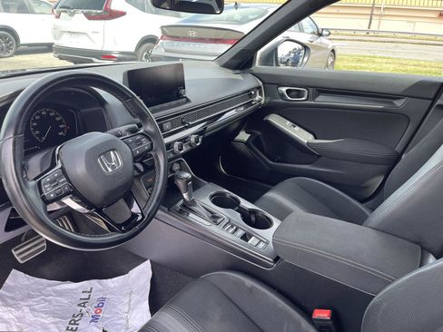 Used 2024 Honda Civic Sport image 4