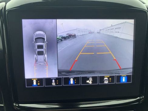 Certified 2023 Chevrolet Traverse RS image 15