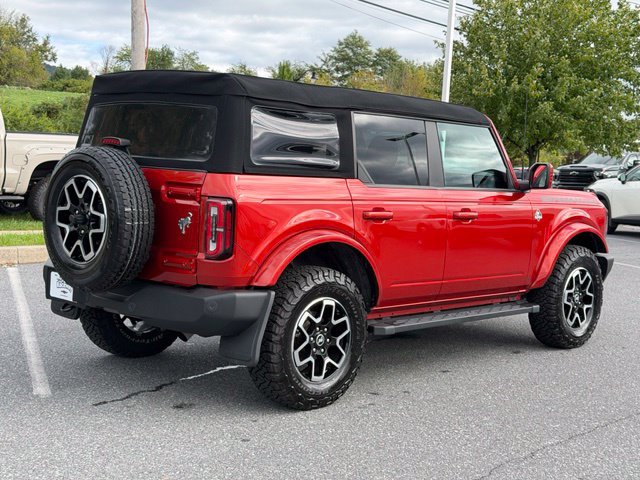 Used 2023 Ford Bronco Outer Banks AWD/4WD image 12