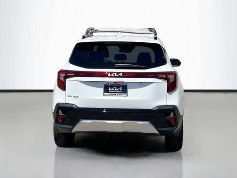 New 2026 Kia Seltos S FWD image 6