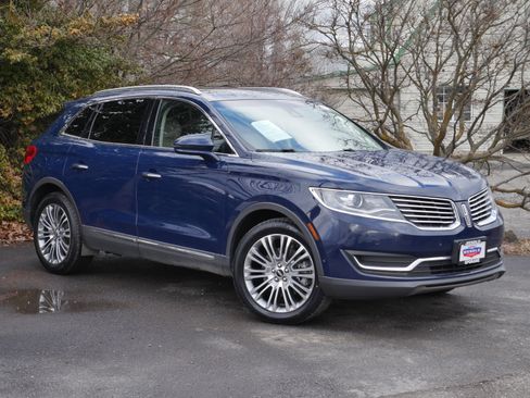Used 2018 Lincoln MKX Reserve image 28