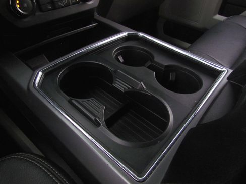 Used 2019 Ford F250 XLT w/ XLT Value Package image 32