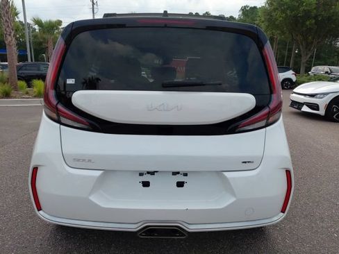 Certified 2025 Kia Soul GT-Line FWD image 6
