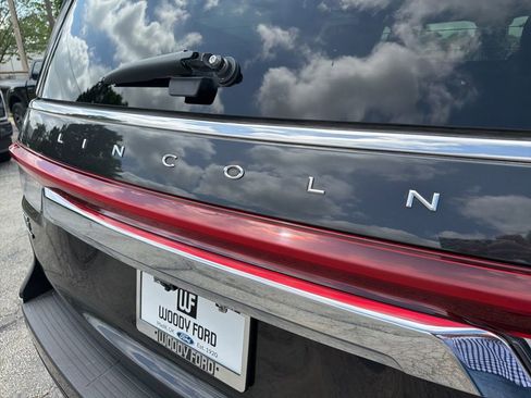 Used 2024 Lincoln Navigator L Reserve AWD/4WD image 14