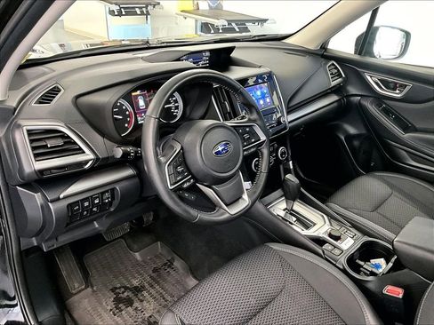 Used 2022 Subaru Forester Premium AWD/4WD image 8