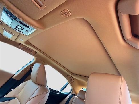 New 2025 Lexus ES 350 Ultra Luxury image 27