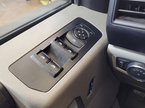 Used 2015 Ford F150 XL w/ Equipment Group 101A Mid image 27