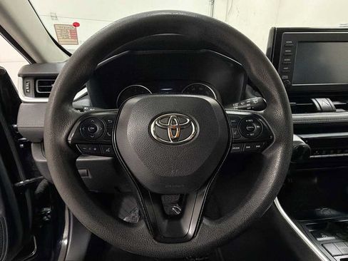 Certified 2019 Toyota RAV4 LE FWD image 16