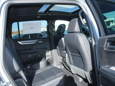 New 2026 GMC Acadia Elevation w/ Black Edition image 8