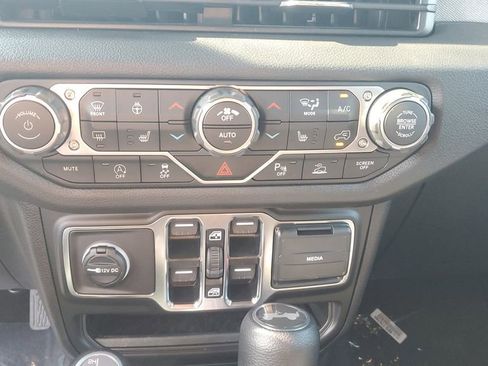 New 2025 Jeep Wrangler Sport S image 25