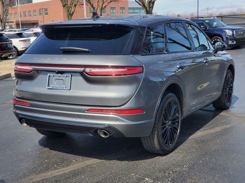 Used 2024 Lincoln Corsair AWD w/ Equipment Group 101A image 4