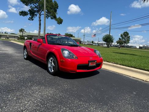 Used 2002 Toyota MR2 RWD image 5