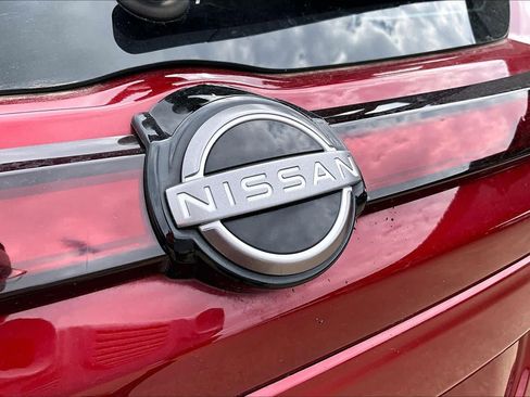 Used 2023 Nissan Kicks SV image 28