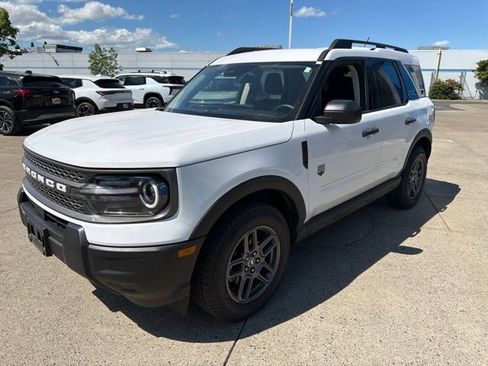 Used 2025 Ford Bronco Sport Big Bend AWD/4WD image 8