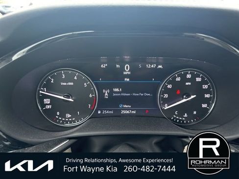 Used 2022 Buick Envision Essence w/ Safety Package image 11