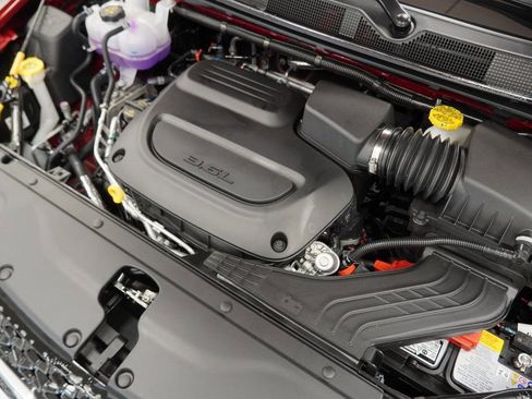 New 2026 Chrysler Pacifica Select image 36