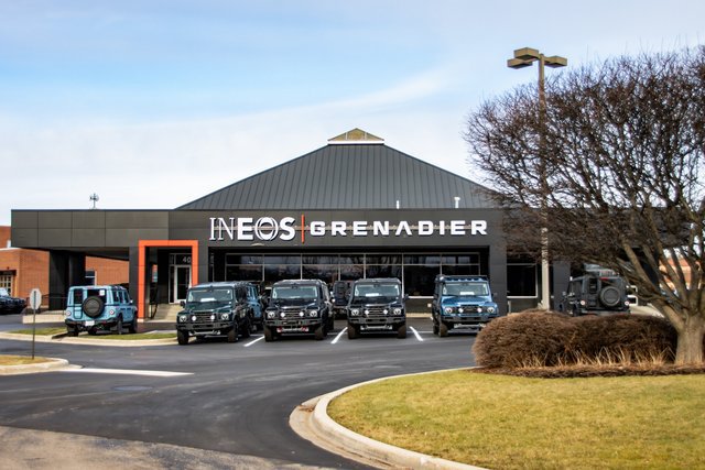 Used 2024 INEOS Grenadier Station Wagon AWD/4WD image 25
