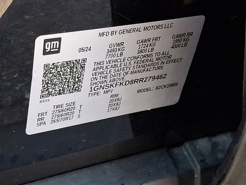 Certified 2024 Chevrolet Suburban Premier image 30