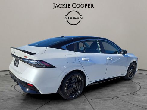 New 2026 Nissan Sentra SR w/ SR All Weather Package image 5