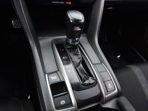 Used 2017 Honda Civic Sport image 14
