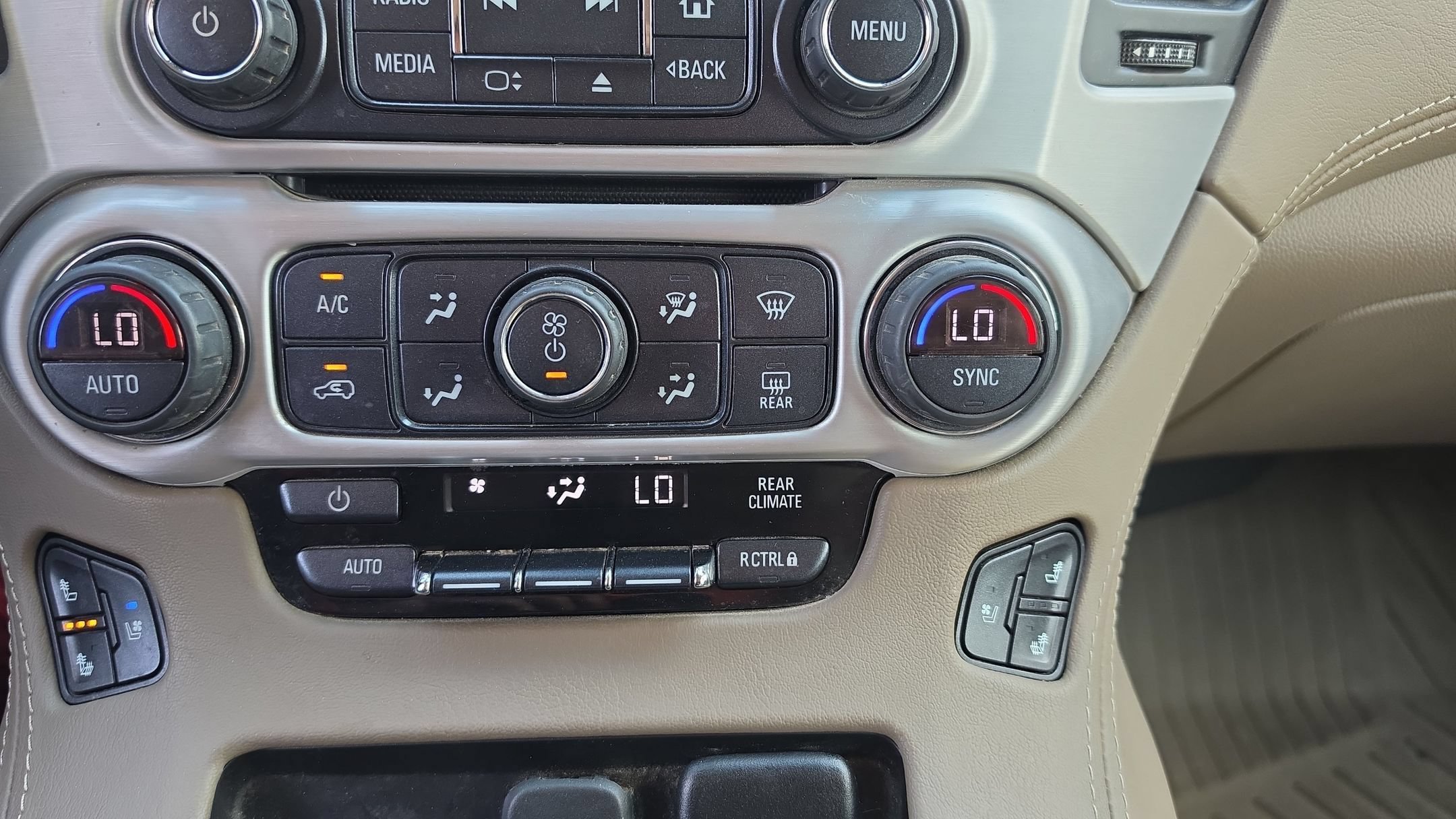 Used 2019 GMC Yukon SLT w/ Open Road Package RWD image 18
