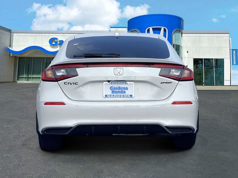 Used 2026 Honda Civic Sport image 5