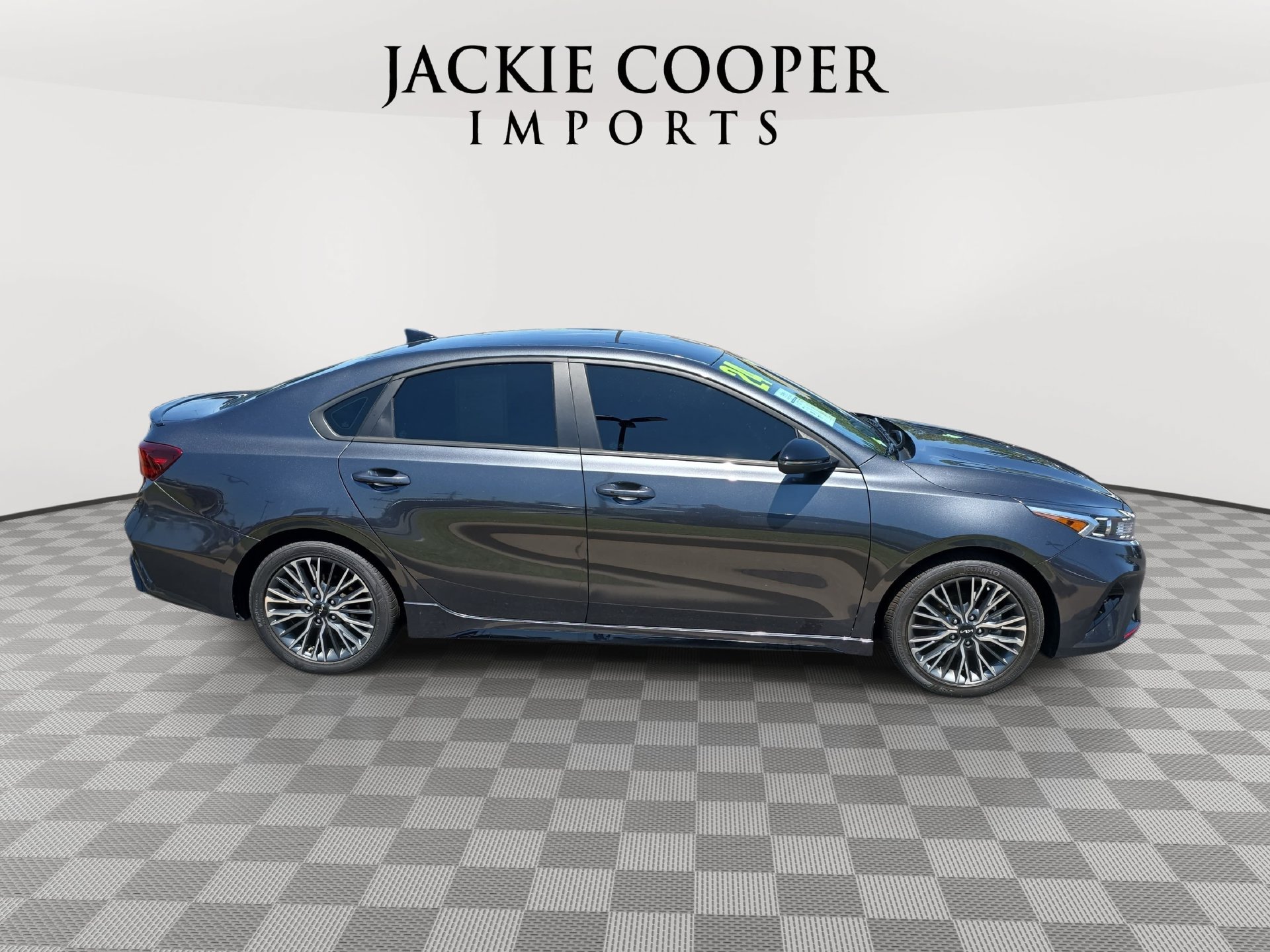 Used 2024 Kia Forte GT-Line FWD image 4