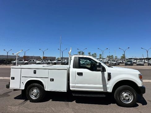 Used 2020 Ford F250 XL w/ Power Equipment Group AWD/4WD image 6