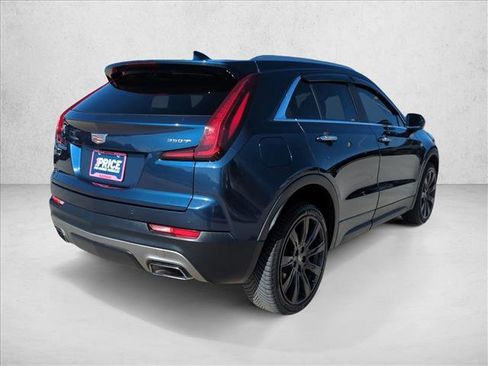 Used 2020 Cadillac XT4 Premium Luxury w/ Cold Weather Package image 5