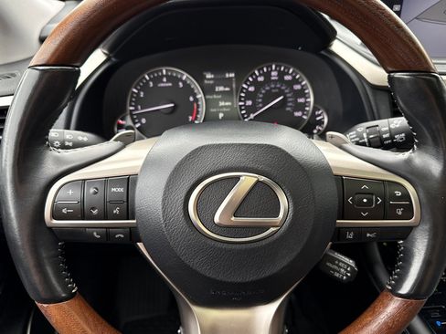 Used 2022 Lexus RX 350L Premium w/ Premium Package AWD/4WD image 25