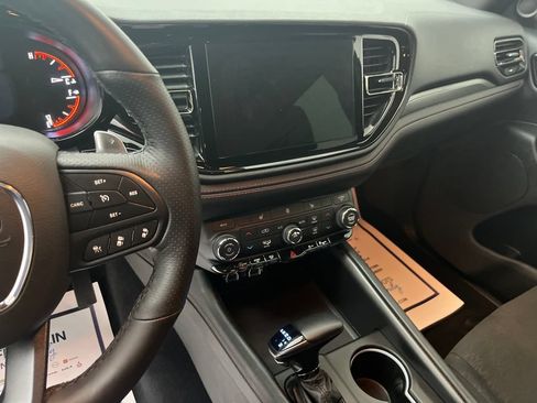 Used 2023 Dodge Durango GT AWD/4WD image 16