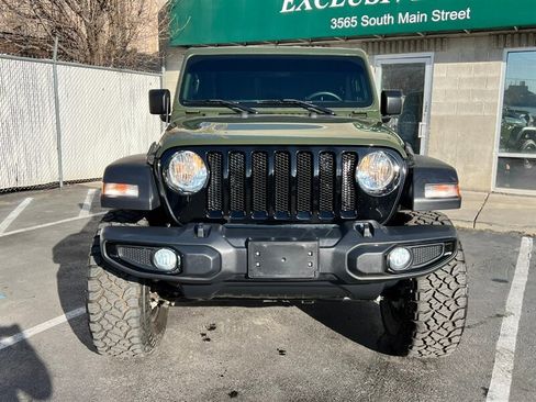 Used 2020 Jeep Wrangler Sport image 2