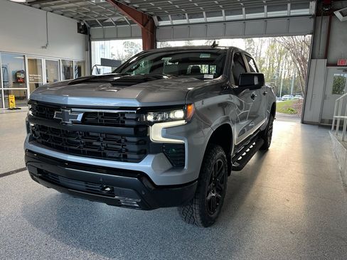 New 2026 Chevrolet Silverado 1500 LT Trail Boss w/ Safety Package AWD/4WD image 4
