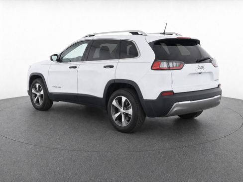 Used 2019 Jeep Cherokee Limited FWD image 7
