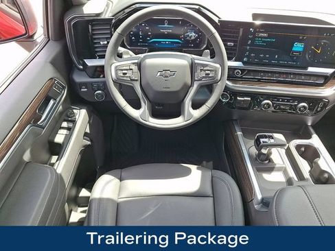 Used 2026 Chevrolet Silverado 1500 LT Trail Boss AWD/4WD image 3