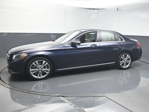 Used 2016 Mercedes-Benz C 300 Sedan image 4