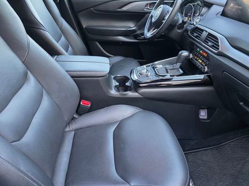 Used 2023 MAZDA CX-9 Touring image 15