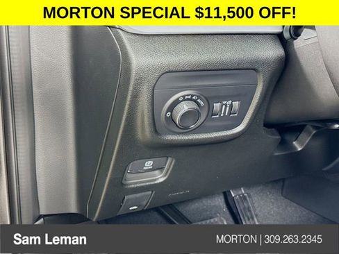 New 2025 Jeep Grand Cherokee L Altitude image 10