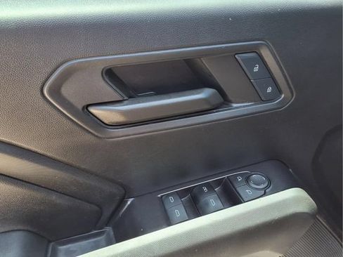 Used 2024 Chevrolet Colorado Trail Boss w/ Advanced Trailering Package AWD/4WD image 18