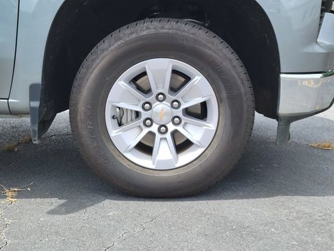 Used 2026 Chevrolet Silverado 1500 LT AWD/4WD image 11