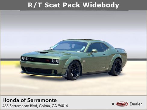 Used 2021 Dodge Challenger R/T Scat Pack RWD image 1