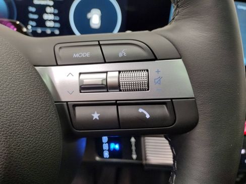 New 2026 Hyundai Tucson Limited image 32