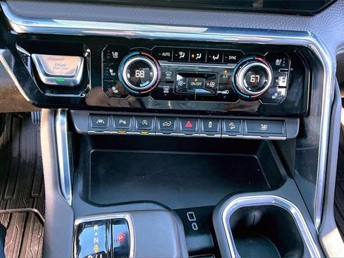 Used 2024 GMC Sierra 1500 Denali image 17