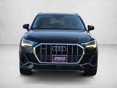 Used 2021 Audi Q3 2.0T Premium Plus w/ Premium Plus Package AWD/4WD image 2