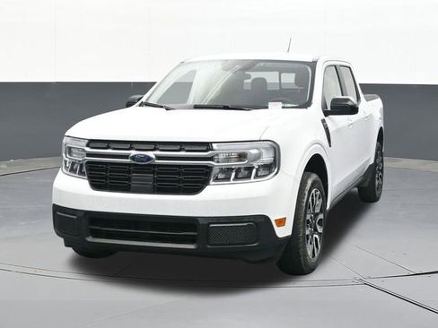 Used 2024 Ford Maverick Lariat image 2