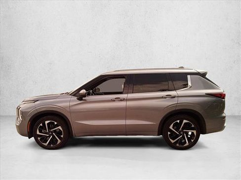 Used 2022 Mitsubishi Outlander SEL FWD image 8
