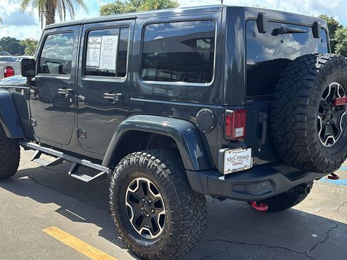 Used 2017 Jeep Wrangler Unlimited Rubicon AWD/4WD image 5