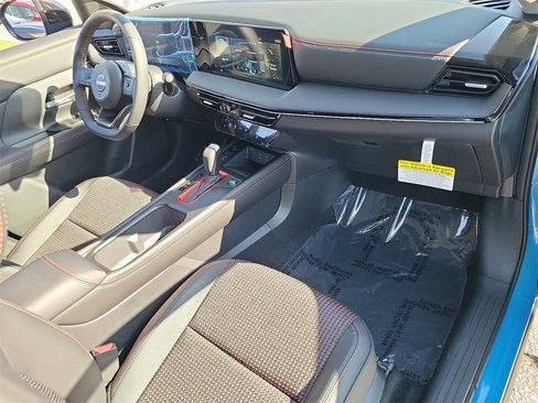 New 2025 Nissan Kicks SR image 11